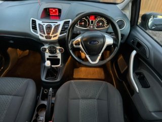 /photos/12489/26033a48-45e3-46b6-a3b1-122d8e591e6f_i320x240.jpg