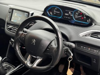 /photos/12489/5cced296-c4f2-4b41-aa61-9a1e6a7e1f11_i320x240.jpg