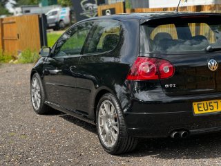 /photos/12489/d942b6f9-9729-4f0a-b174-2c030e042250_i320x240.jpg